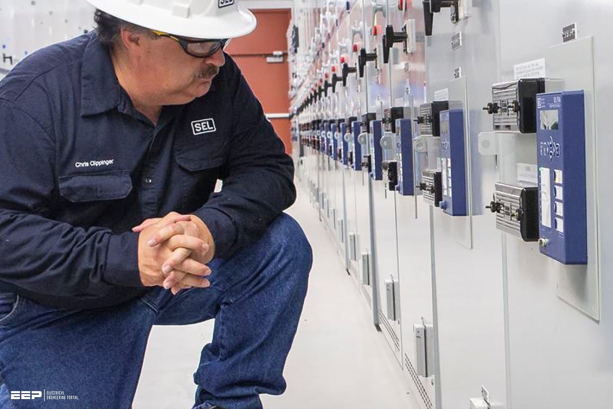 Best protection practice for microgrid distribution networks