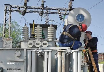 Distribution transformer guide: Installation, commissioning, operation and maintenance hints